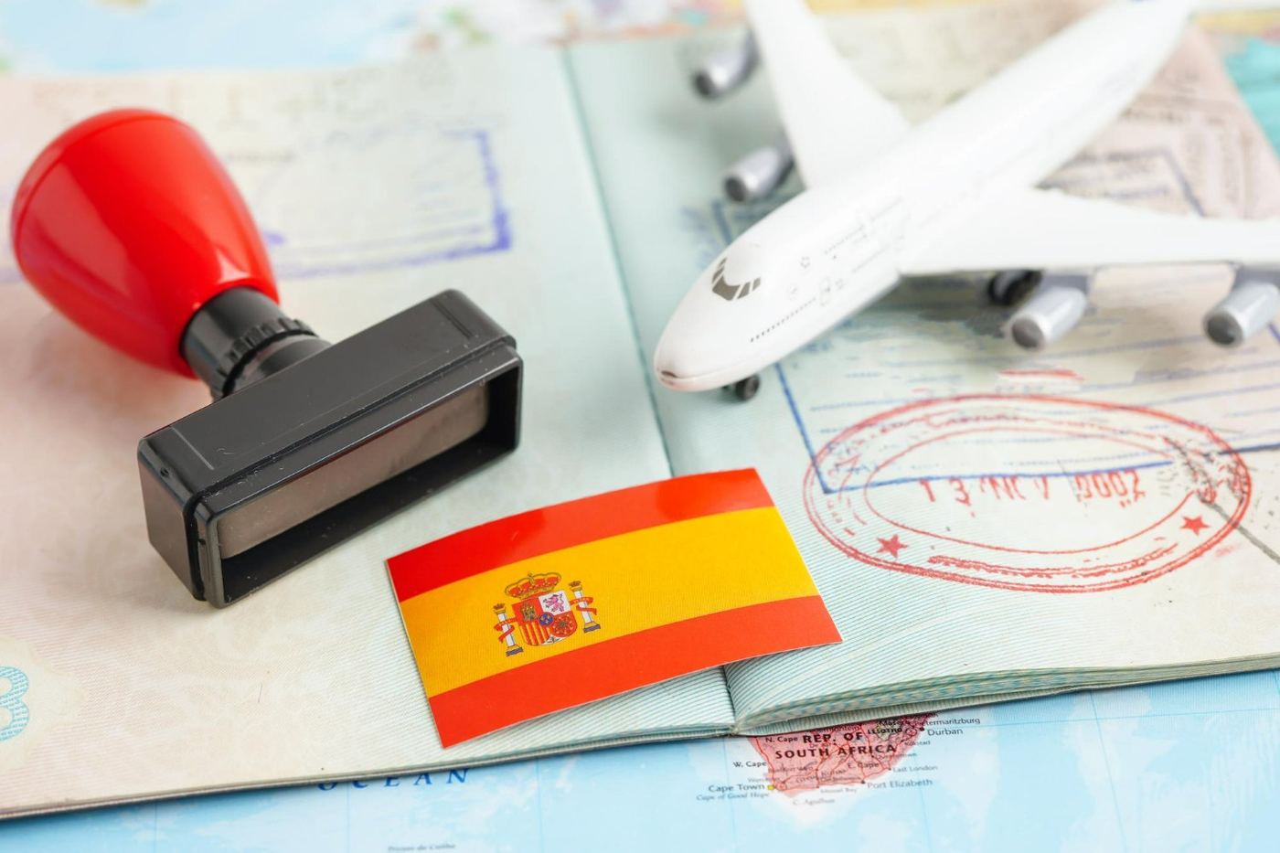 Spain Extraordinary Regularisation : Who Can Apply and How It Works